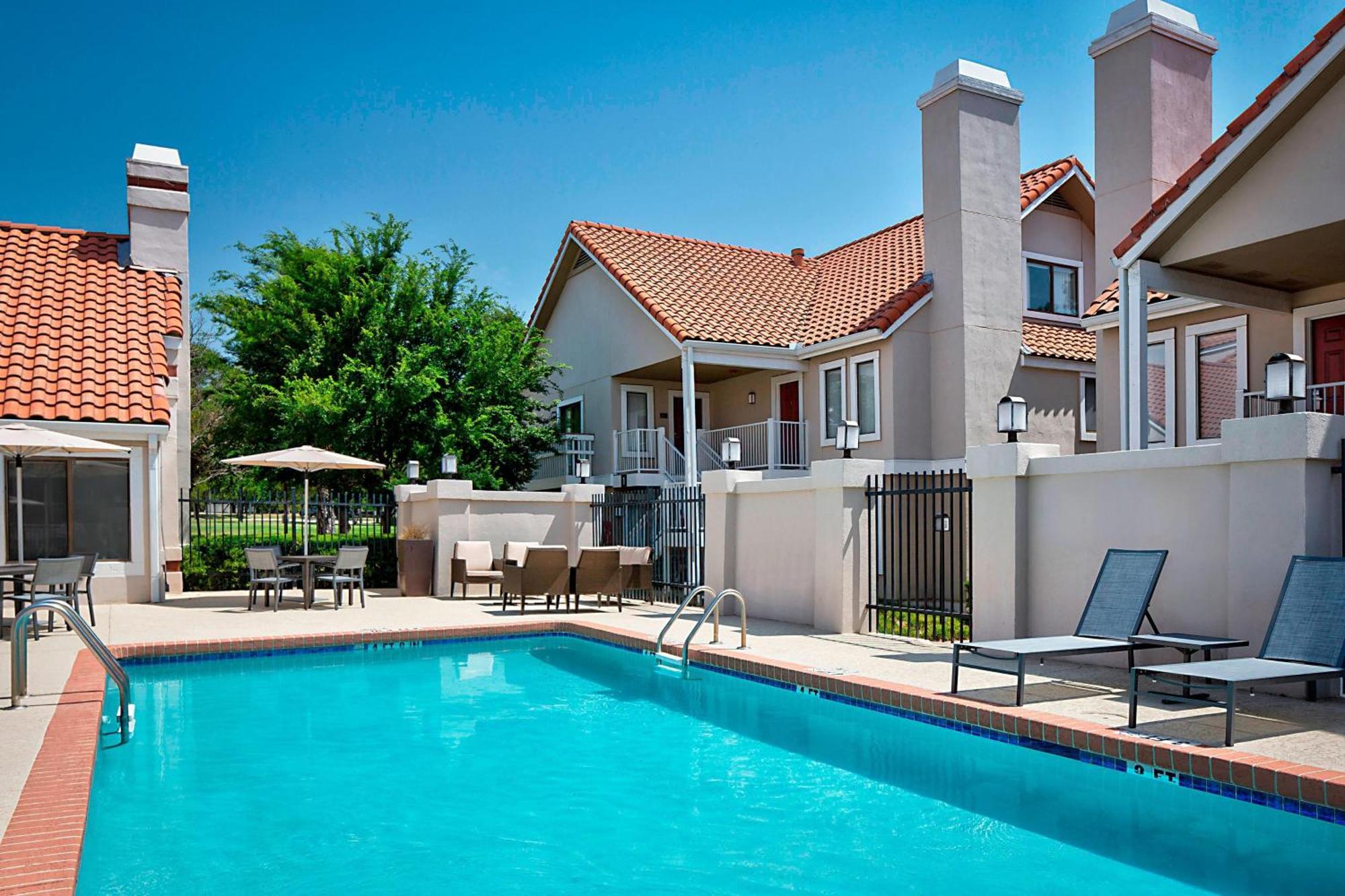 Residence Inn Dallas Las Colinas Irving Esterno foto