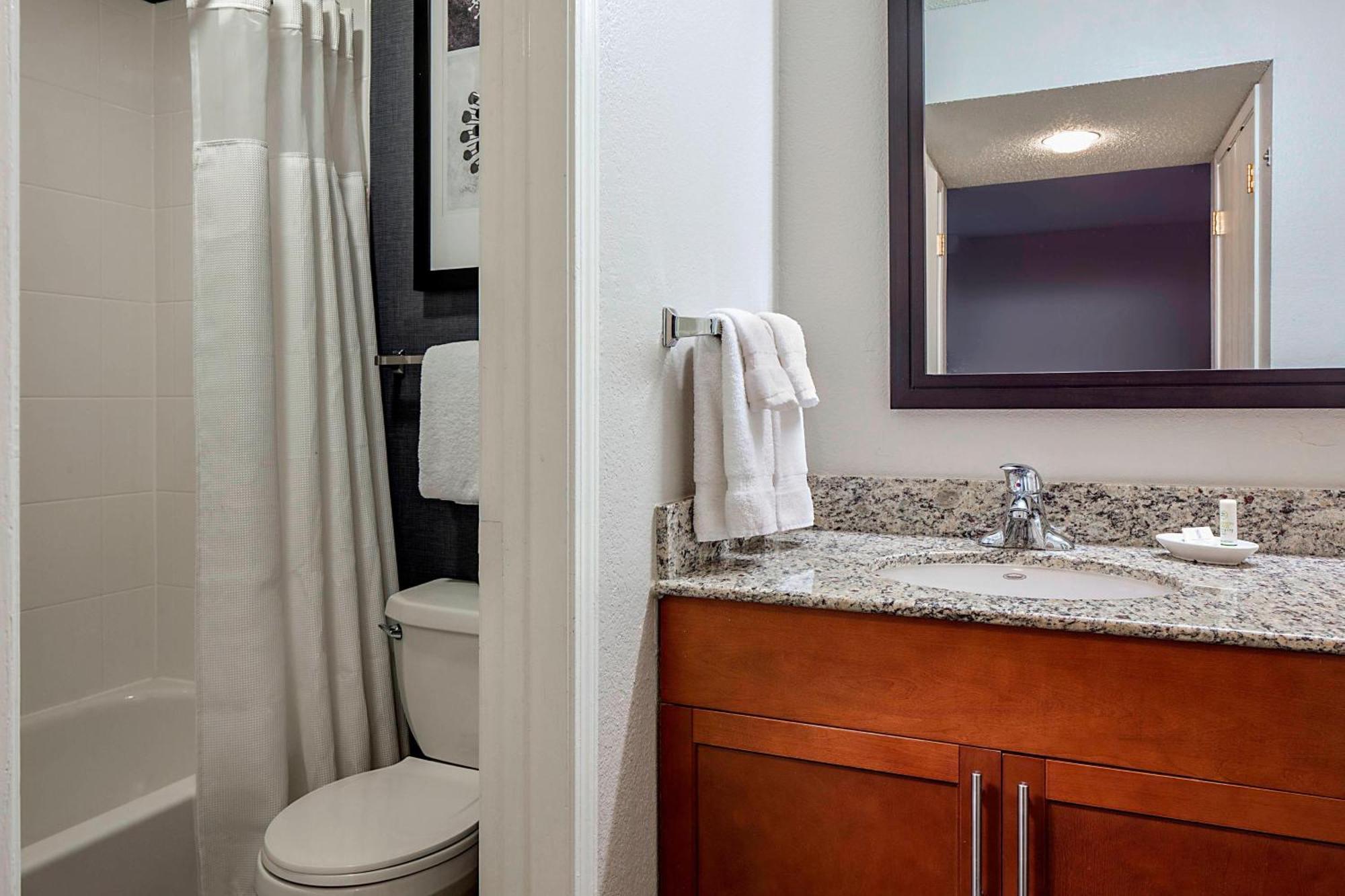 Residence Inn Dallas Las Colinas Irving Esterno foto